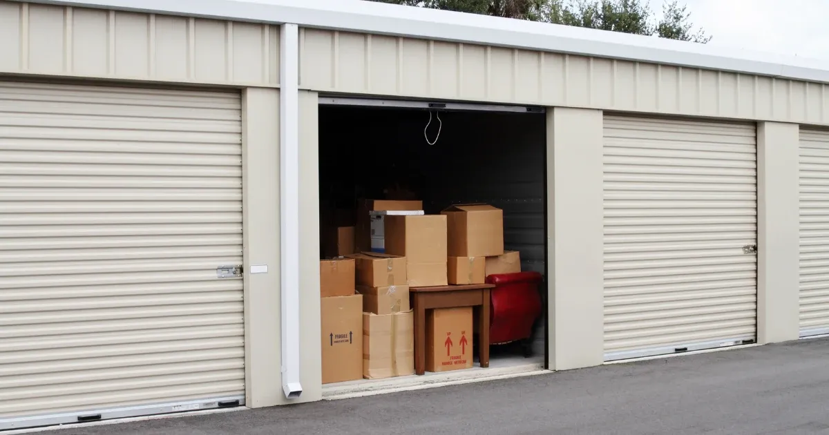 Storage unit